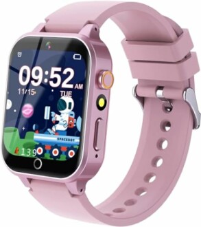 Montre intelligente rose pour enfants avec écran animé.